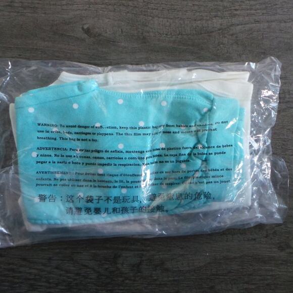 Carter's 2 Piece‎ Set Bear Bodysuit Dotted Pants NWT 6M Outfit Long Sleeve - Picture 4 of 4